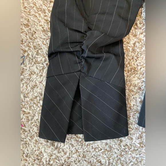 Bisou Bisou Black Pinstripe Blazer Size 16 - Picture 9 of 12
